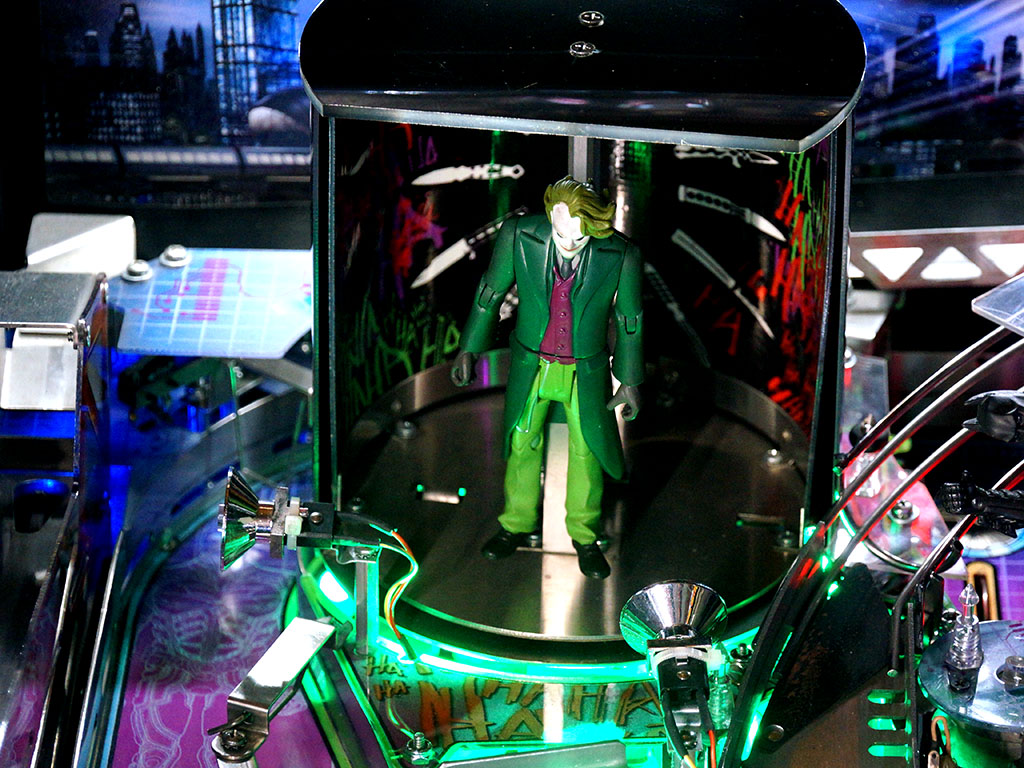 Batman: The Dark Knight Pinball Machine - The Joker